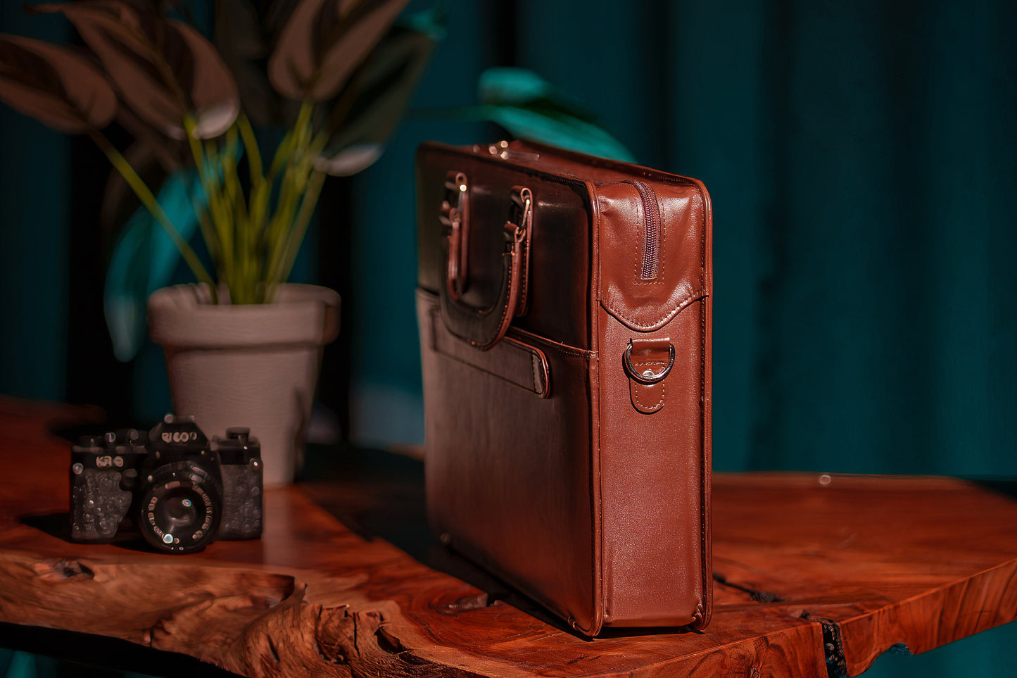 Chestnut Leather Briefcase & Laptop Bag